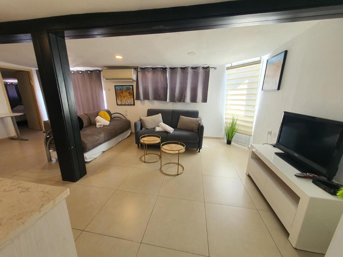 Barak Royal Suites 20 Sea View - ג'קוזי בחצר ומרפסות עם נוף לים Eilat Dış mekan fotoğraf