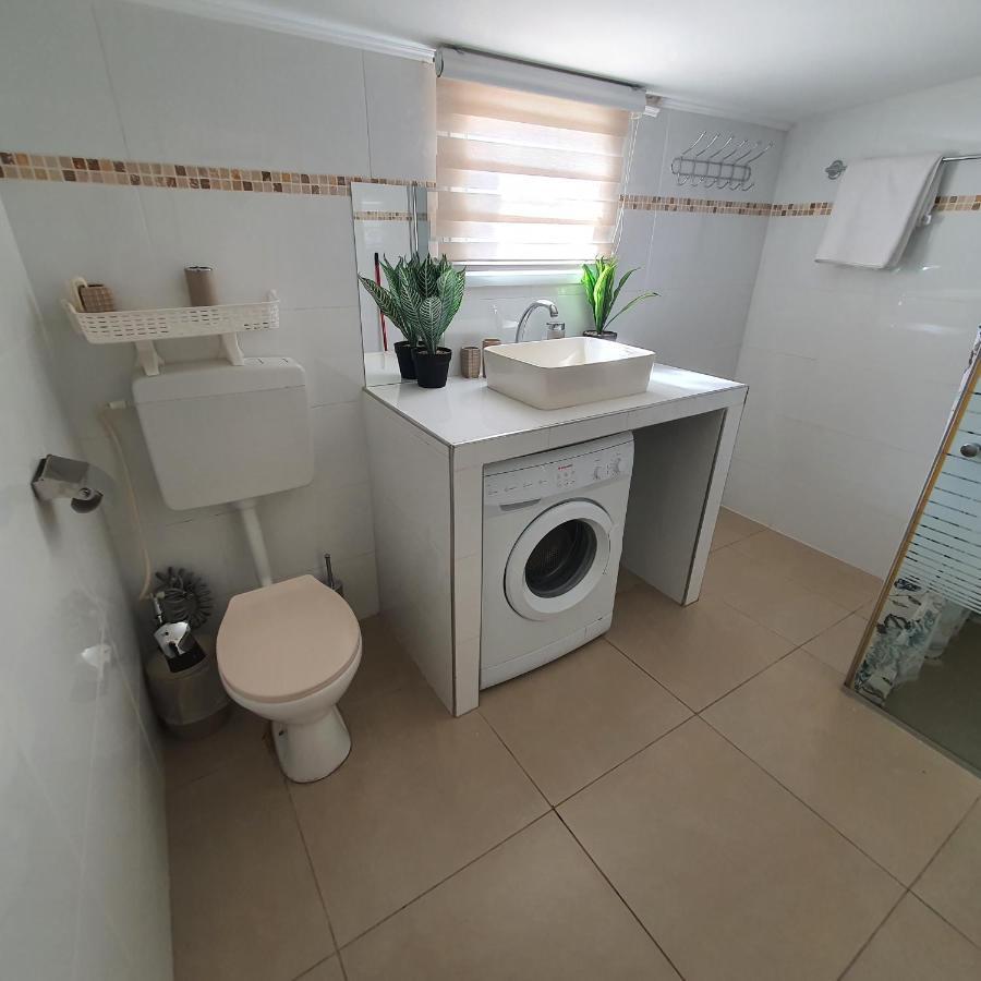 Barak Royal Suites 20 Sea View - ג'קוזי בחצר ומרפסות עם נוף לים Eilat Dış mekan fotoğraf
